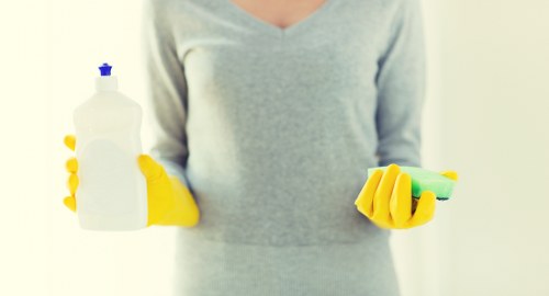 Thorough deep cleaning for Harrow flats and houses